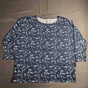 LuLaRoe Blue and White Abstract Short Sleeve Top